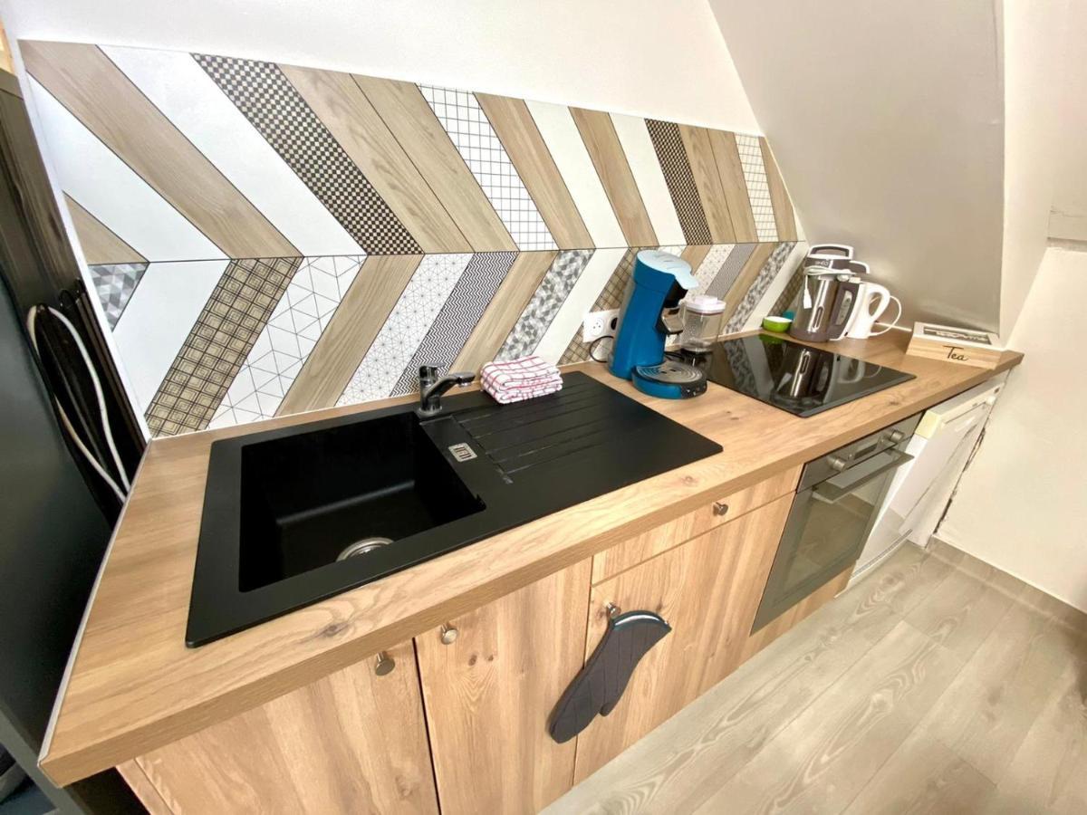 Appartement Vue Sur Les Etoiles Charleville-Mezieres Bagian luar foto