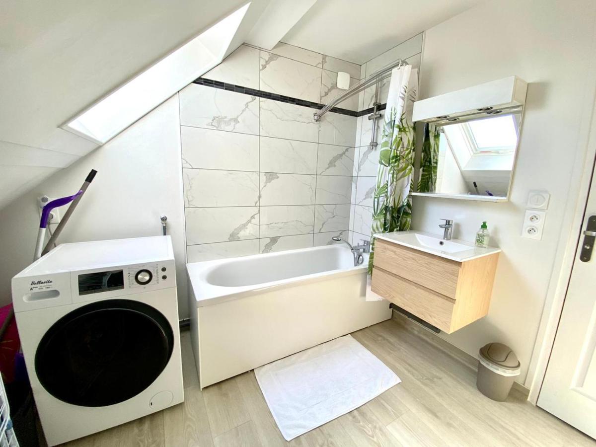 Appartement Vue Sur Les Etoiles Charleville-Mezieres Bagian luar foto