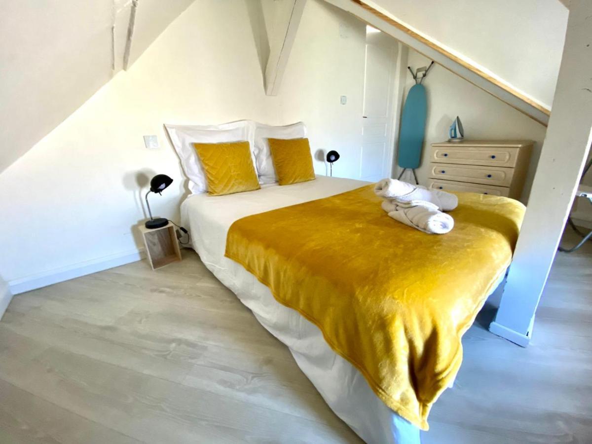Appartement Vue Sur Les Etoiles Charleville-Mezieres Bagian luar foto